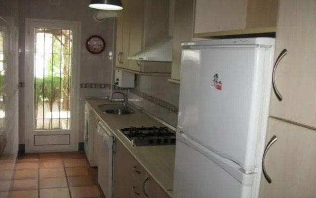 Apartment - 2 Bedrooms with Pool - 103433