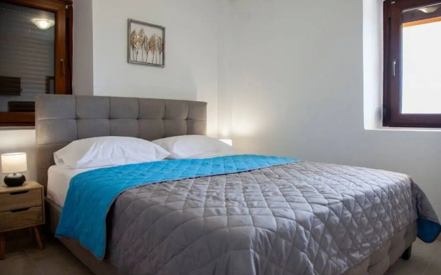 Agios Petros Apartments 1