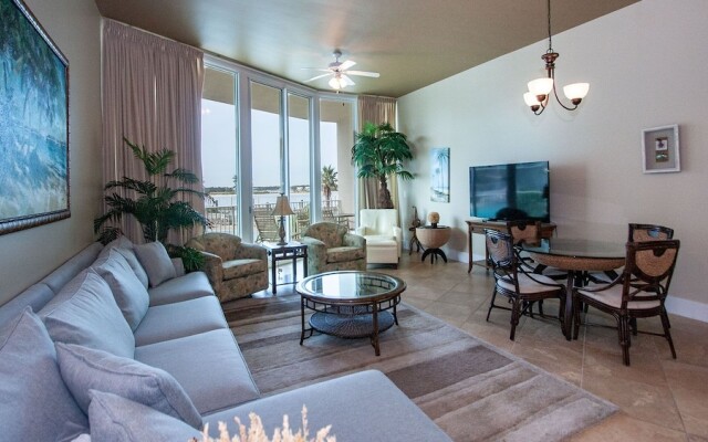 Crd0101 2 Bedroom Condo