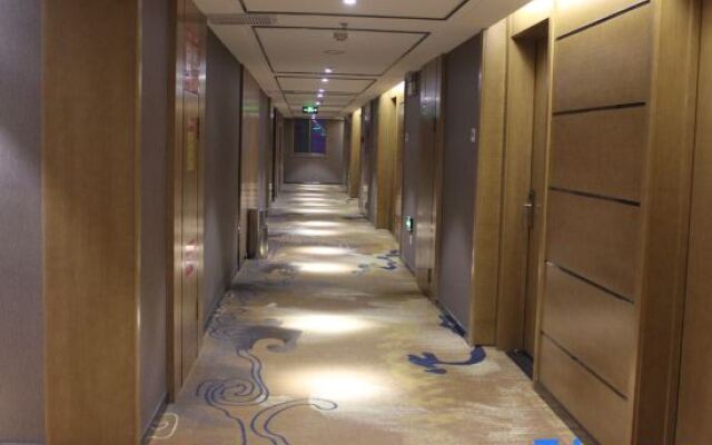 Zheng Tai He East Hotel