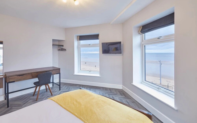 Bellevue Apartment 2