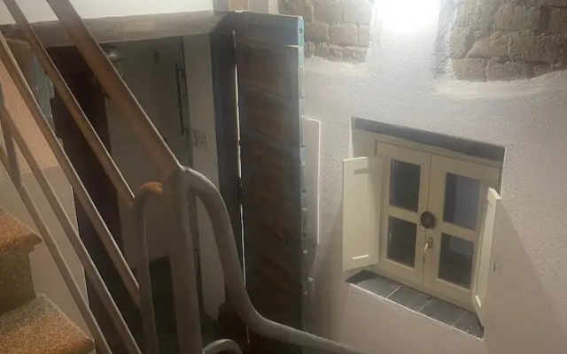 Luxar Suites & Apartments