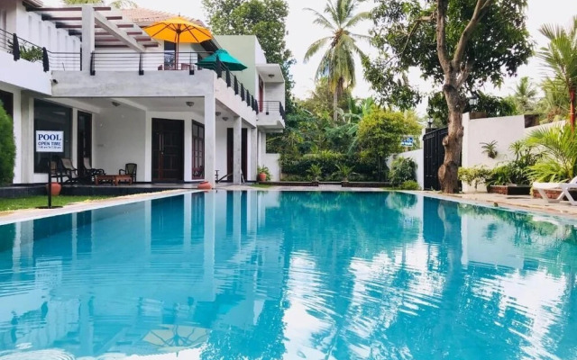 Siluni's Villa