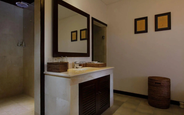 Alam Puisi Villa