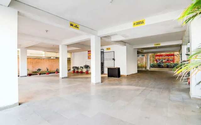 Fabhotel The Corporate House
