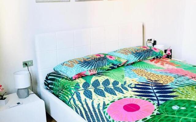 Maiden-Art Apartment