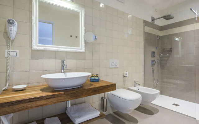 Villa Italia Luxury Suites and Apartments