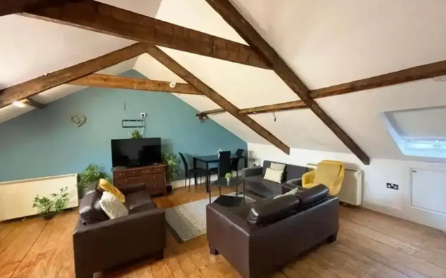 City Centre 2bed Apartment Wi-fi Parking