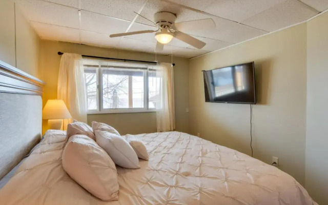 Downtown Mayville Condo: Walk to Chautauqua Lake!