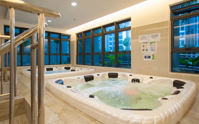 A4 COZY Atlantis Family Suites 4-6pax-Pool View-Jonker