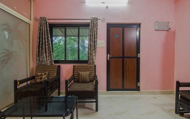 OYO 16770 Home Graceful 1bhk Morjim