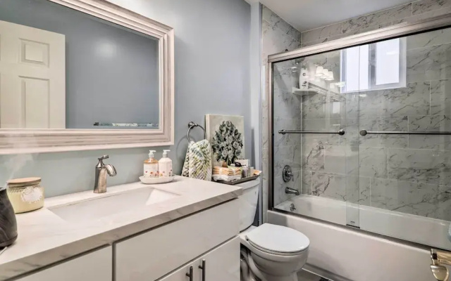 Peaceful Oakland Oasis w/ Private Yard!
