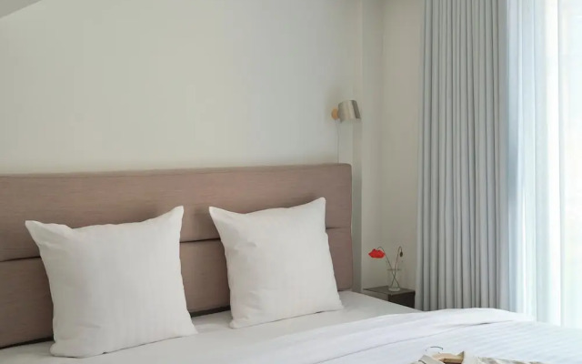 Flora Apartment Hotel