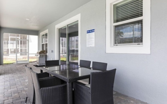 8br Championsgate Pool Home W Theater