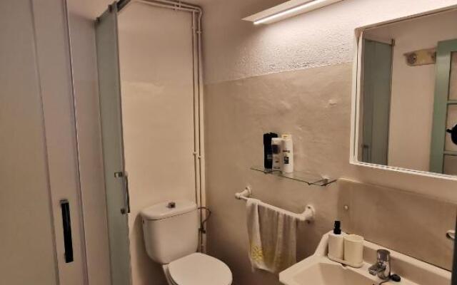 Cozy apartment 30 steps from the ocean