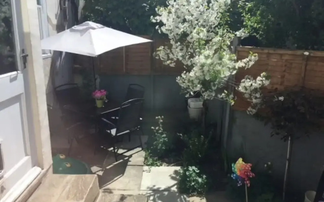 Central 3 Bedroom Family Home