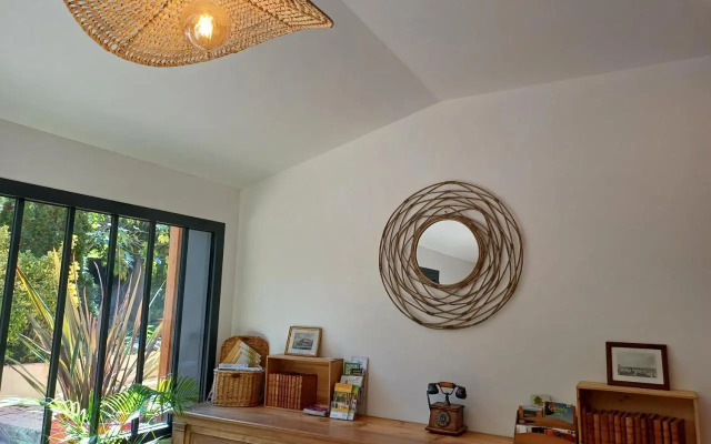 La Longere Bordeaux Gite de Charme Avec Piscine