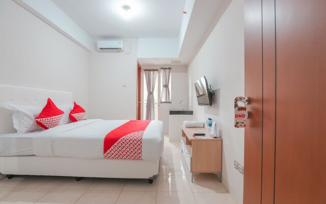 OYO 498 Green Lake View Ciputat