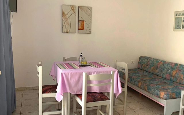 Ermis Suites