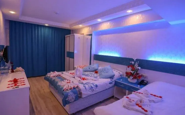 Unal Palas Hotel