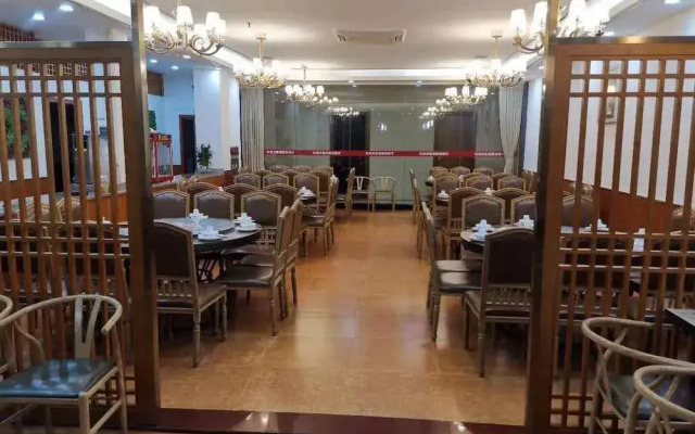 Kaiserdom Hotel Guangzhou Airport