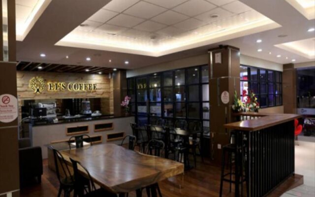 Grand Citihub Hotel @Kartini