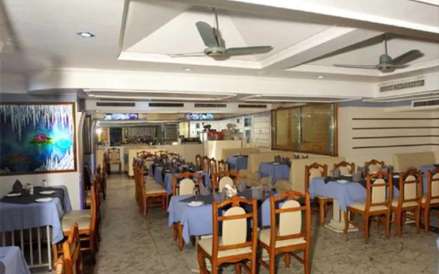 Taru Inn