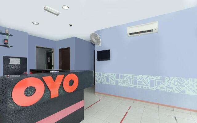 OYO 90294 Foong Inn Dengkil
