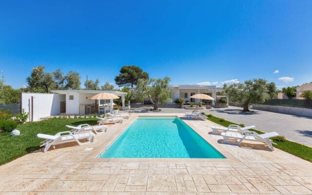 2390 Villa Eva by Perle di Puglia