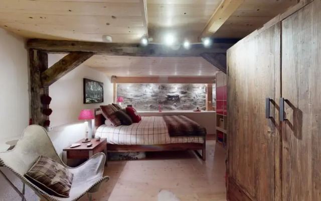 Authentic chalet full of charm, 5min. from Anzère