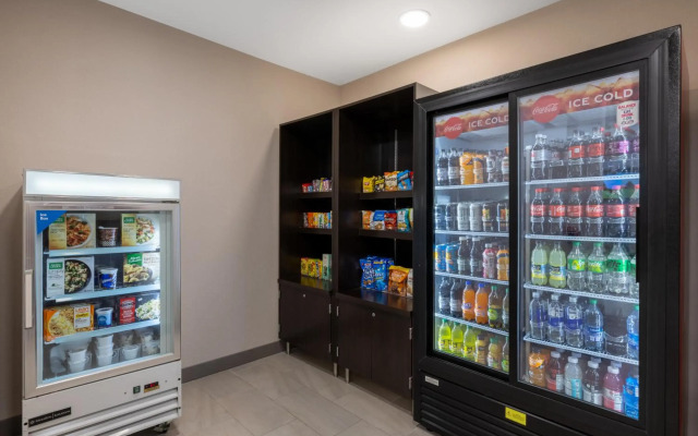 Holiday Inn Express Rochester South - Mayo Area by IHG
