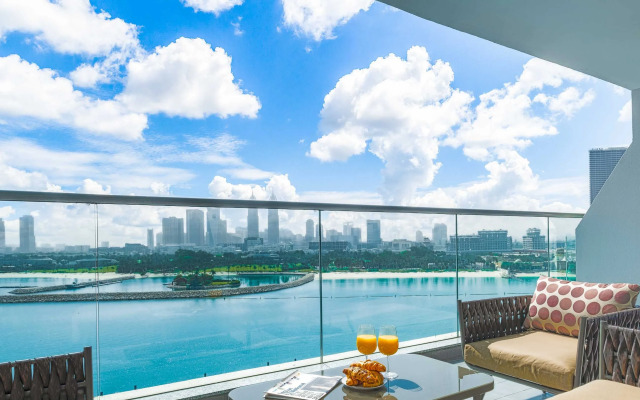 LUX Holiday Home - Azure Residence 3