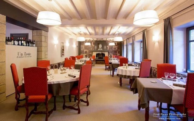 Le Vieux Moulin