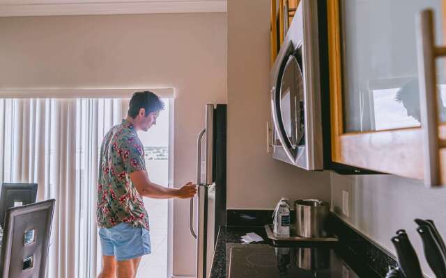 Nuvo Suites Hotel