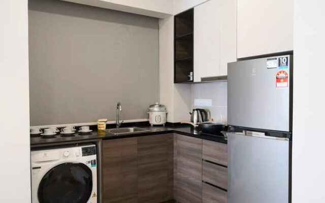 MU Windmill I 360 Skypool Superior Suite