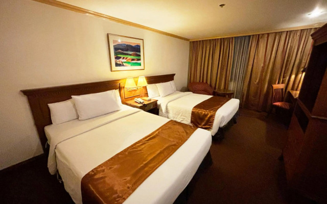 Tiara Oriental Hotel