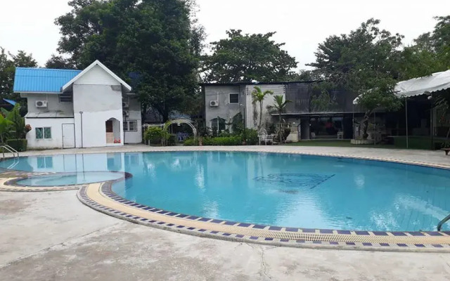 Riviera Villa