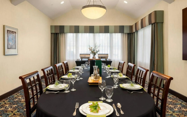 Staybridge Suites Everett-Paine Field by IHG