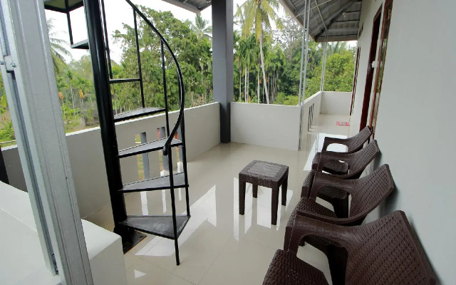 Super Oyo 2400 Maleo Exclusive Residence