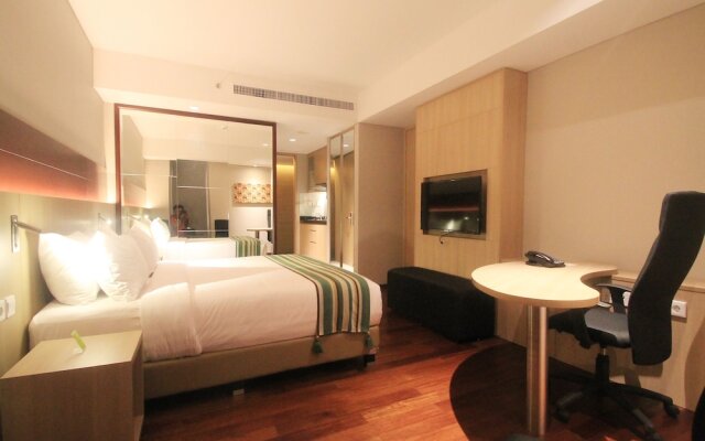Ra Premiere Simatupang