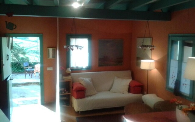 House With one Bedroom in Los Carriles, With Wonderful Mountain View a