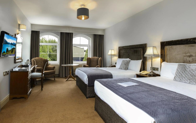 Brook Lodge Boutique Hotel