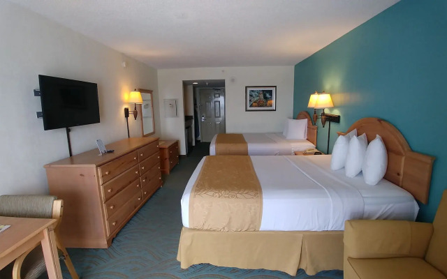Tropical Winds Oceanfront Hotel