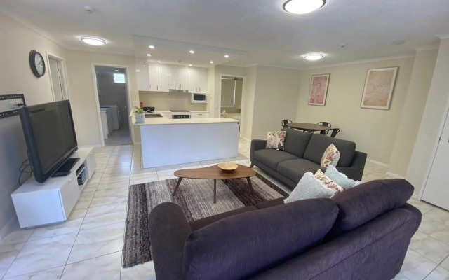 Enderley Gardens Resort