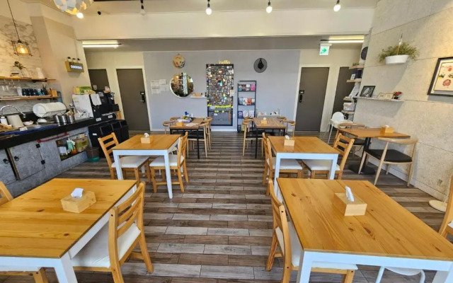 Gyeongju BongwhangMansion