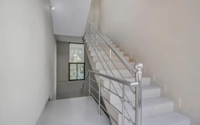 Vikas Tourist Home by OYO Rooms