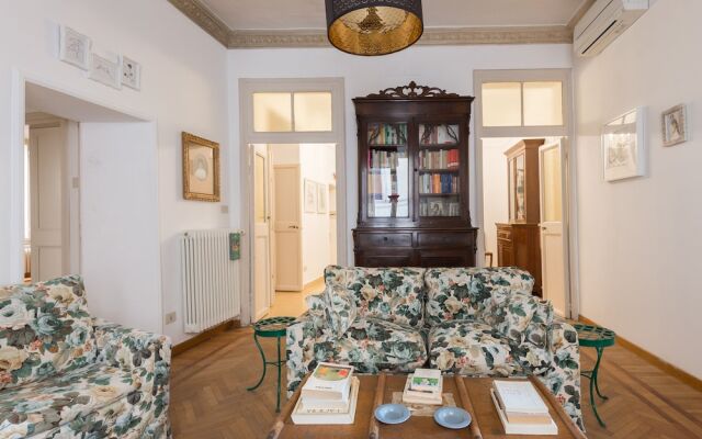 RSH Elegant Pantheon View