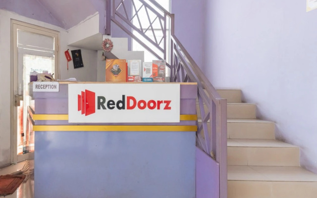 RedDoorz Plus @ Tuparev Cirebon 2