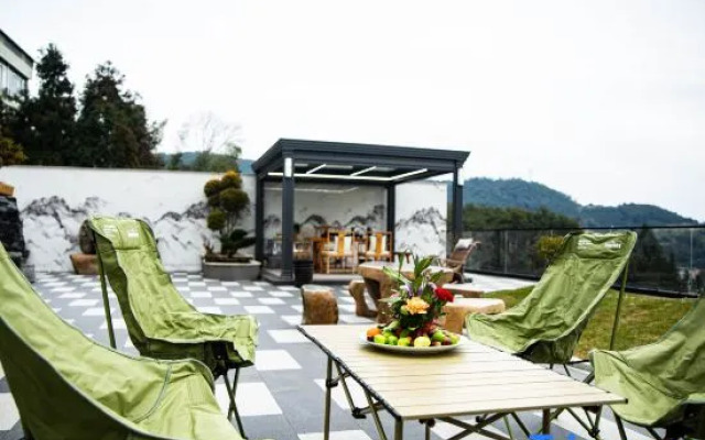 Yungu Mountain Villa