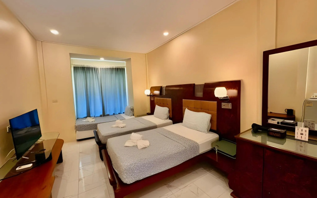 Lotusland Resort – Guest Rooms – Pattaya